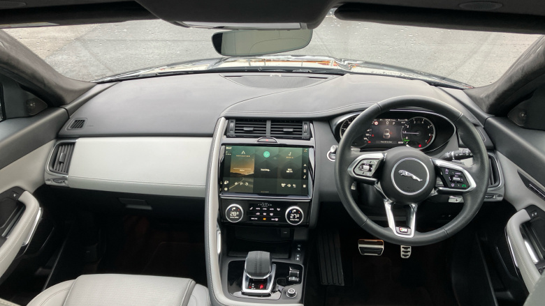 Jaguar E-Pace 1.5 P300e R-Dynamic Black 5dr Auto Estate